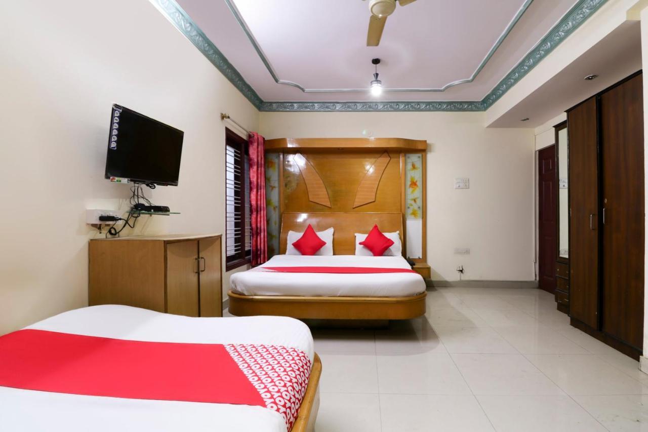 Oyo 71675 New Aishwarya Comforts Hotel Bengaluru Zewnętrze zdjęcie